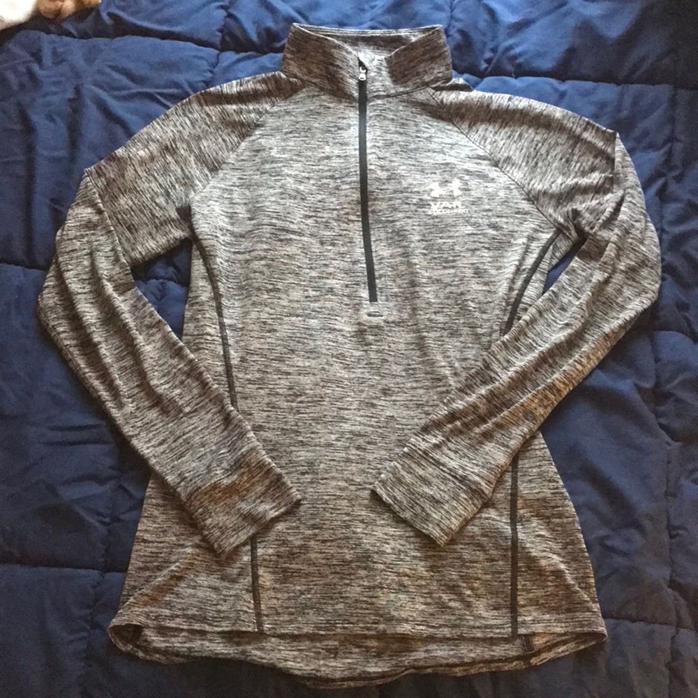 Women’s Underarmour Vail Quarterzip Top small